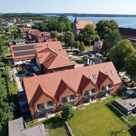 Seehotel Zarrentin Zarrentin am Schaalsee Exterior foto